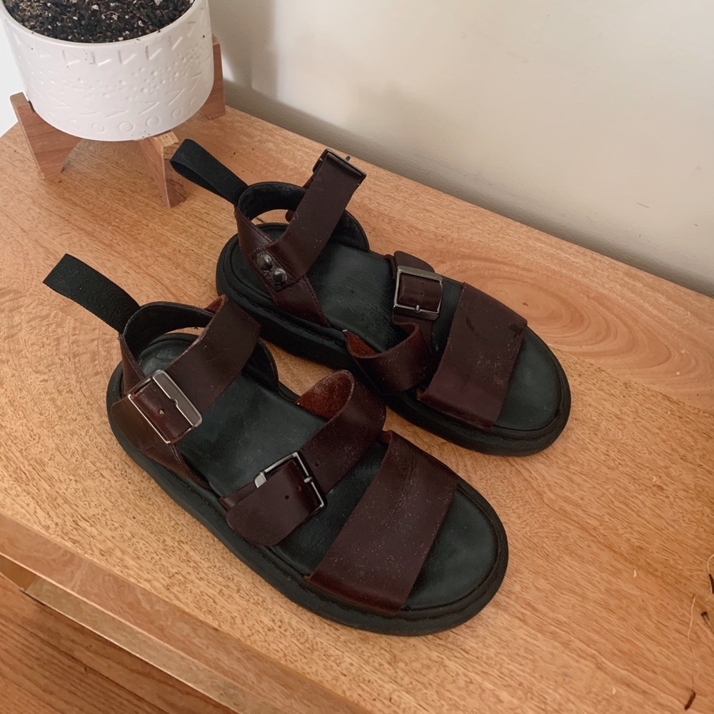 Dr. Martens vintage women’s sandals